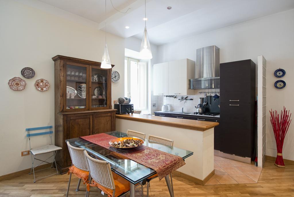 Casa Elena - Italyholidayhouse Řím Pokoj fotografie