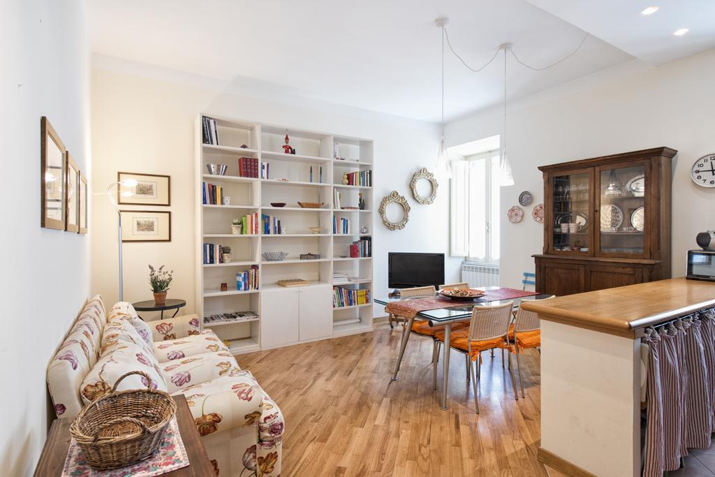 Apartmán Casa Elena Řím Pokoj fotografie